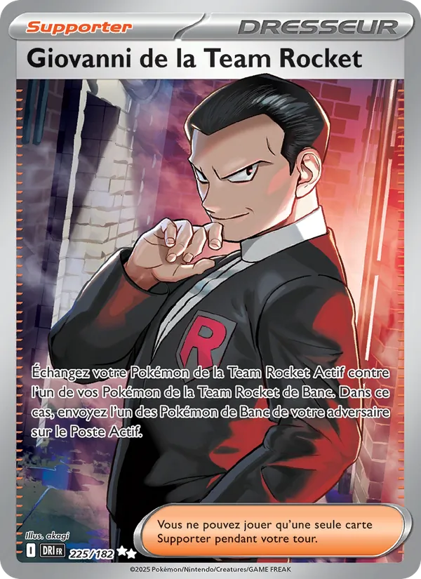 Carte Giovanni de la Team Rocket de l'extension Rivalités Destinées, numéro 225/182