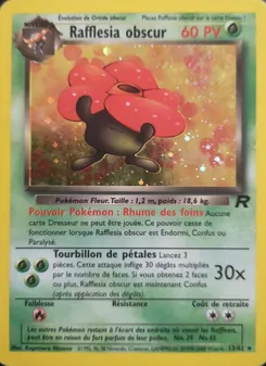 Carte Rafflesia obscur de l'extension Team Rocket, numéro 13/82