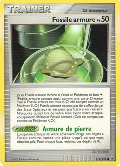 Carte Fossile Armure de l'extension Platine, numéro 119/127