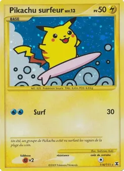 Carte Pikachu surfeur Niv. 13 de l'extension Rivaux Émergeants, numéro 114/111
